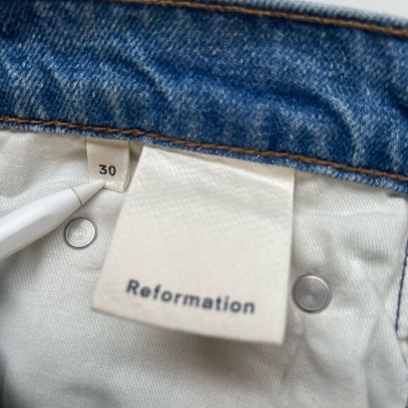 Reformation Julia High Cigarette Distressed Jean. NWT 30 - Picture 9 of 11